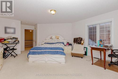 132 Bloomsbury Avenue, Brampton, ON - Indoor Photo Showing Bedroom