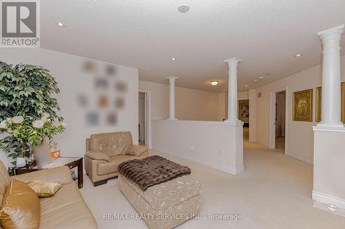 132 Bloomsbury Avenue, Brampton, ON - Indoor