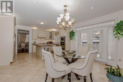 132 Bloomsbury Avenue, Brampton, ON - Indoor Photo Showing Dining Room