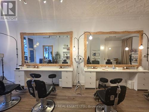 988 Queen Street W, Toronto, ON 