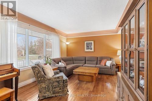 26 Southdale Drive, St. Catharines (Vine/Linwell), ON - Indoor