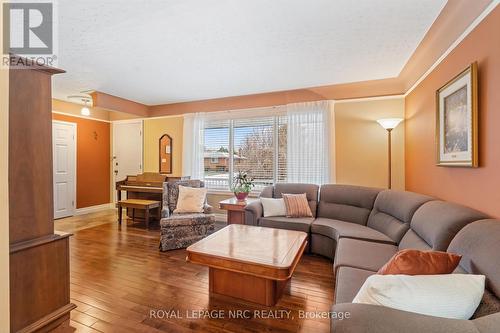 26 Southdale Drive, St. Catharines (Vine/Linwell), ON - Indoor