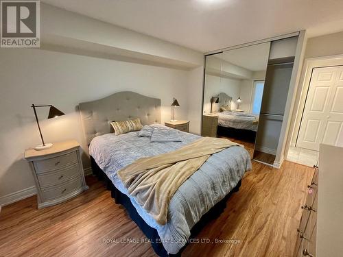 209 - 942 Yonge Street, Toronto, ON - Indoor Photo Showing Bedroom