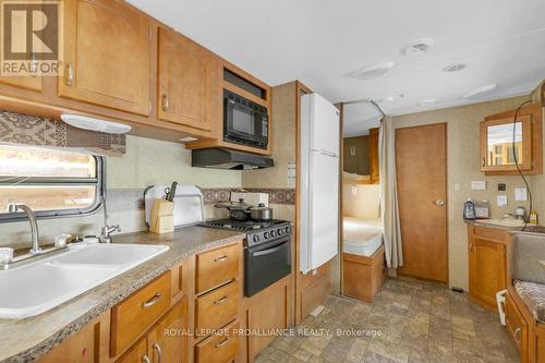 4 Wolf Lake Road, Madoc, ON 