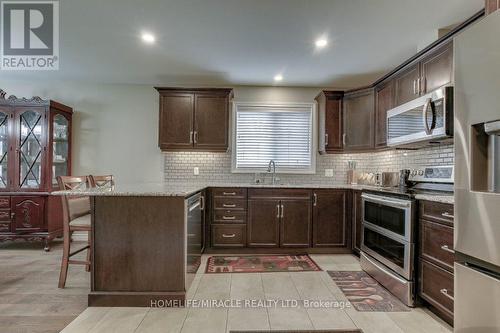 136 Cherry Street, Ingersoll, ON - Indoor Photo Showing Kitchen With Upgraded Kitchen
