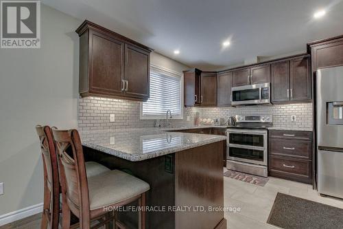 136 Cherry Street, Ingersoll, ON - Indoor Photo Showing Kitchen With Upgraded Kitchen