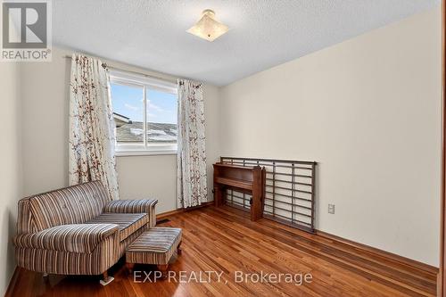 18 Fairway Drive, Hamilton, ON - Indoor