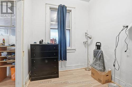 227 Wellington Street N, Hamilton, ON - Indoor