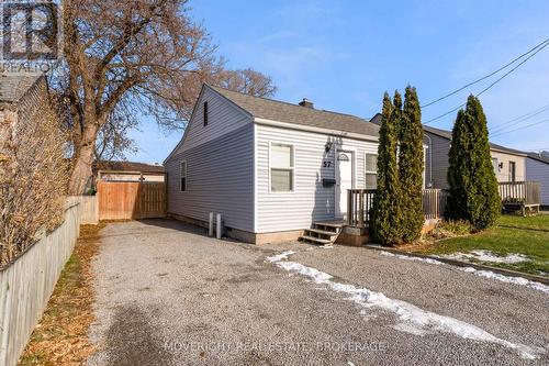 57 DIEPPE ROAD  St. Catharines (Facer), ON L2M 6J5
