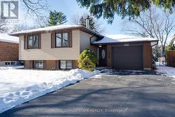 286 WEST 18TH STREET  Hamilton, ON L9C 4H2