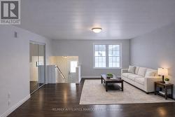 This picture uses virtual staging. - 