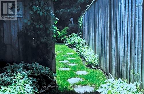 53 Benson Drive, Barrie, ON - Outdoor