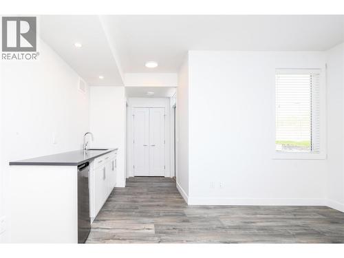 Similar Too - Lock-off Suite - 610 Academy Way Unit# 118, Kelowna, BC - Indoor