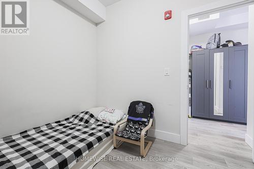 R02 - 293 Viewmount Avenue, Toronto, ON - Indoor Photo Showing Bedroom