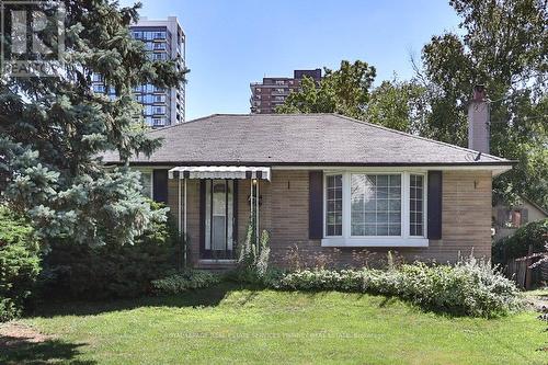 72 Oriole Avenue, Mississauga, ON - Outdoor