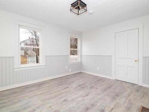 44 Central, Sydney, NS 