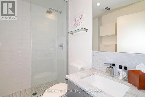 1709 - 83 Redpath Avenue, Toronto, ON - Indoor Photo Showing Bathroom