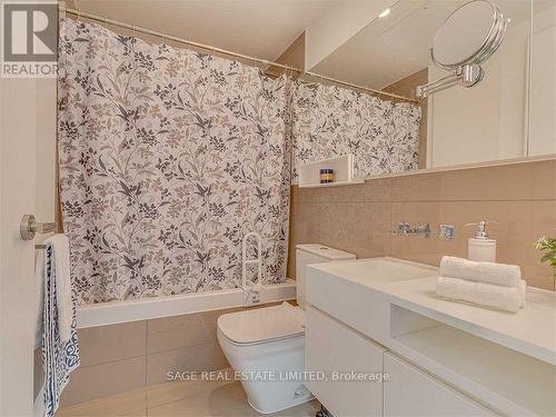 3706 - 45 Charles Street E, Toronto, ON - Indoor Photo Showing Bathroom