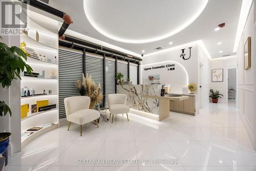 515 Wilson Avenue, Toronto, ON 