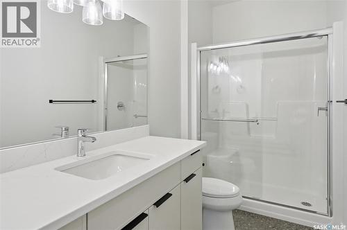 470 Cockcroft Place, Saskatoon, SK - Indoor Photo Showing Bathroom