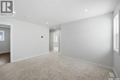 470 Cockcroft Place, Saskatoon, SK - Indoor Photo Showing Other Room