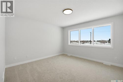 470 Cockcroft Place, Saskatoon, SK - Indoor Photo Showing Other Room