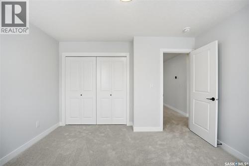 470 Cockcroft Place, Saskatoon, SK - Indoor
