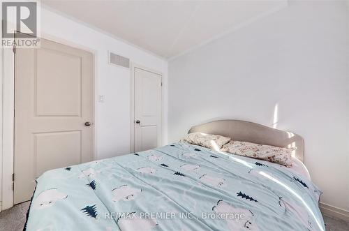 38 King William Way, Clarington, ON - Indoor Photo Showing Bedroom