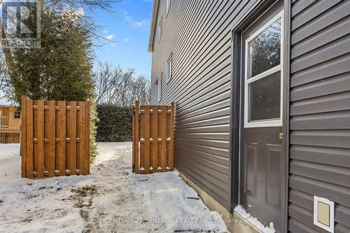 34 Rosegarden Crescent, Ottawa, ON - Outdoor