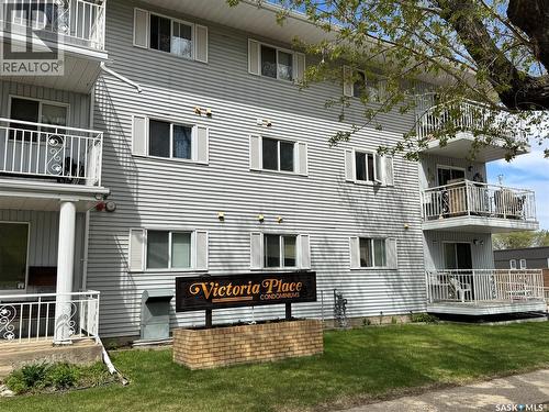 203 66 19th STREET W  Prince Albert, SK S6V 7T6