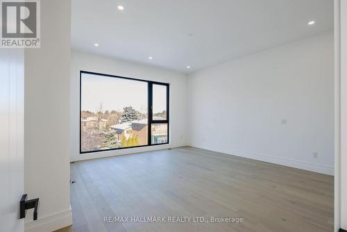 230 Townsgate Drive, Vaughan, ON - Indoor Photo Showing Other Room