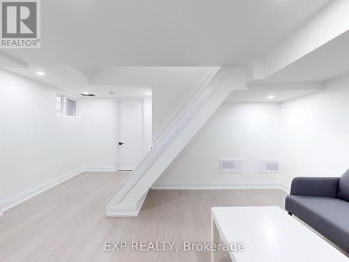 685 Jane Street, Toronto, ON - Indoor