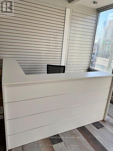 368 Dundas Street, Woodstock, ON 