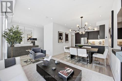 723 - 665 Cricklewood Drive, Mississauga, ON - Indoor