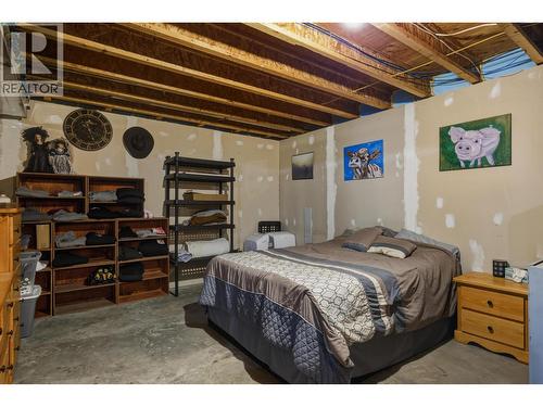 506 Schmidt Road, Williams Lake, BC - Indoor