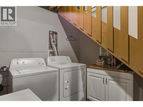 506 Schmidt Road, Williams Lake, BC - Indoor Photo Showing Laundry Room
