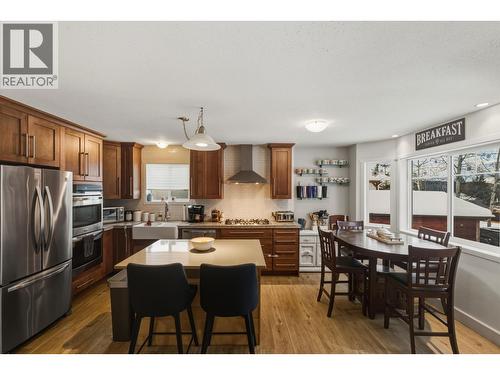 506 Schmidt Road, Williams Lake, BC - Indoor