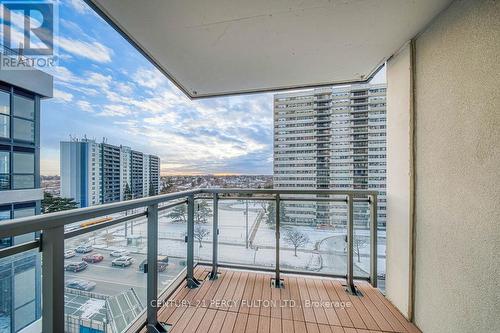 727 - 20 Meadowglen Place, Toronto, ON - Outdoor With Exterior