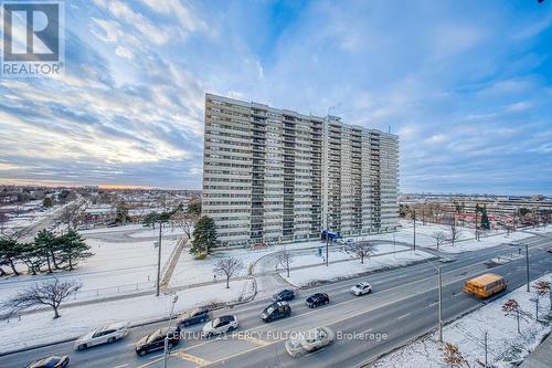 727 - 20 Meadowglen Place, Toronto, ON - Outdoor With View