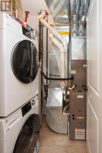 103 - 94 Francis Street W, Kawartha Lakes (Fenelon Falls), ON - Indoor Photo Showing Laundry Room