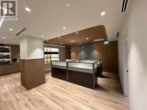 1015 6388 No. 3 Road, Richmond, BC 