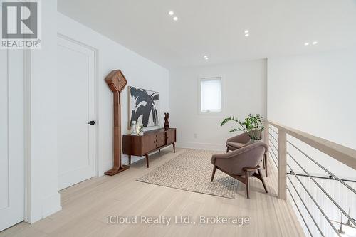 5389 Kindos Street, Burlington, ON - Indoor Photo Showing Other Room