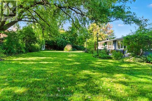 230 South Service Road, Mississauga, ON - Outdoor