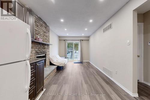 3 Plumbrook Crescent, Toronto, ON - Indoor Photo Showing Other Room