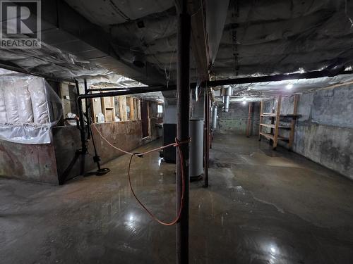 9 First Avenue, Gilliams, NL - Indoor