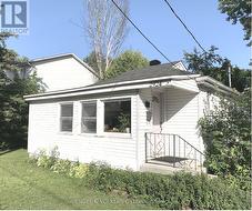 2924 AHEARN AVENUE S  Ottawa, ON K2B 6Z9