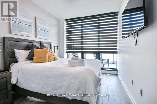 3527 Riva Avenue, Innisfil, ON - Indoor Photo Showing Bedroom