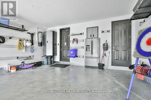 3527 Riva Avenue, Innisfil, ON - Indoor Photo Showing Garage