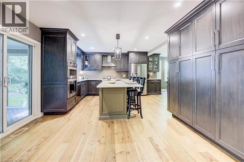 7664 Maltby Road E, Puslinch, ON - Indoor Photo Showing Kitchen