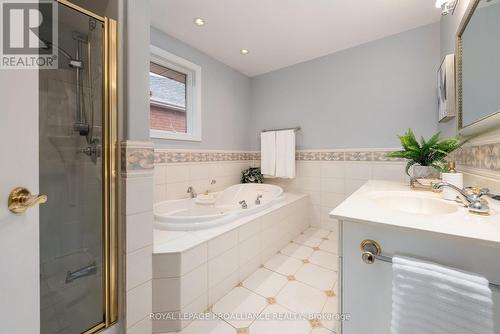 71 Oak Ridge Boulevard, Belleville (Belleville Ward), ON - Indoor Photo Showing Bathroom